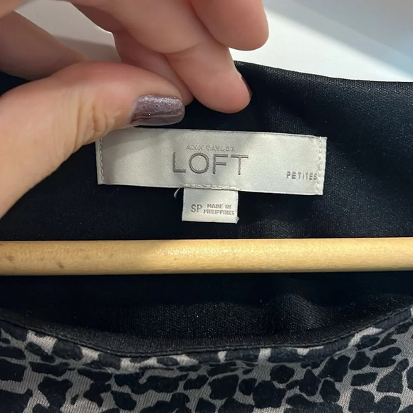 Ann Taylor Loft dress size  small - Picture 6 of 10